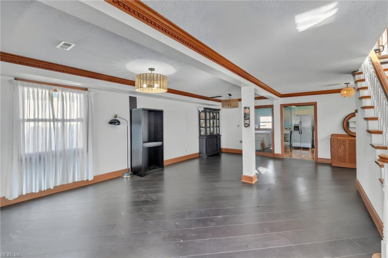 Photo 15 of 39 residential for sale in Virginia Beach virginia