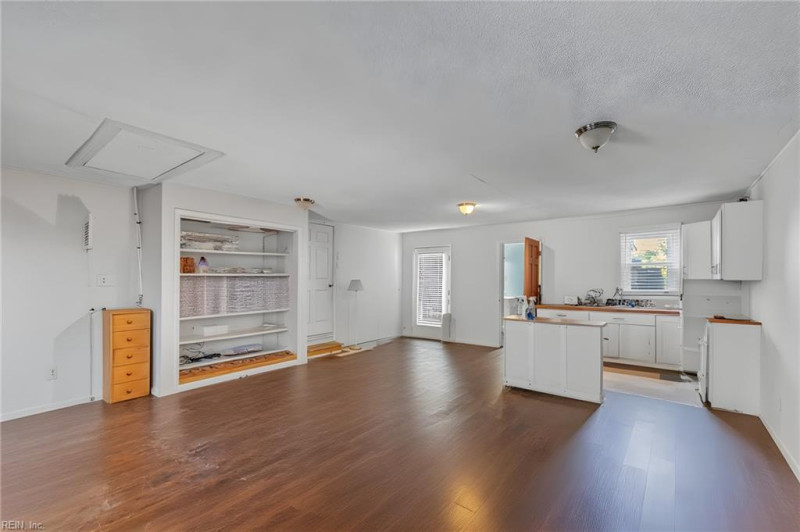 Photo 31 of 39 residential for sale in Virginia Beach virginia