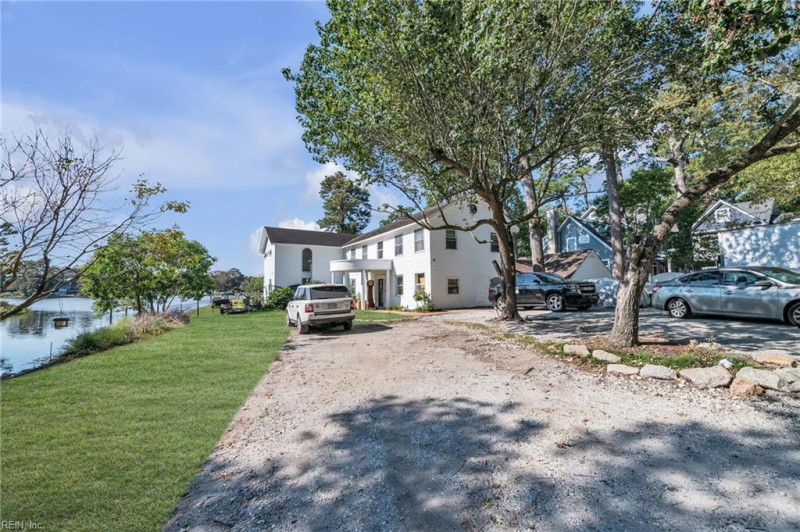 Photo 35 of 39 residential for sale in Virginia Beach virginia