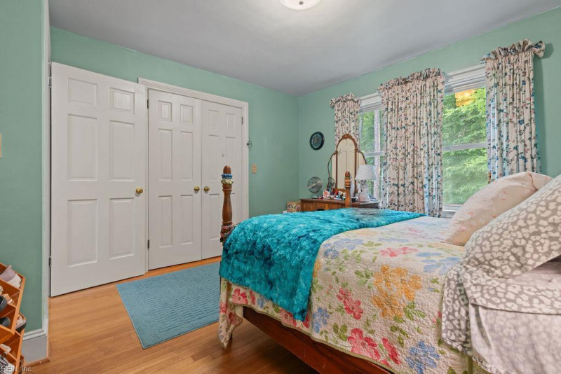 Photo 28 of 44 residential for sale in Franklin virginia