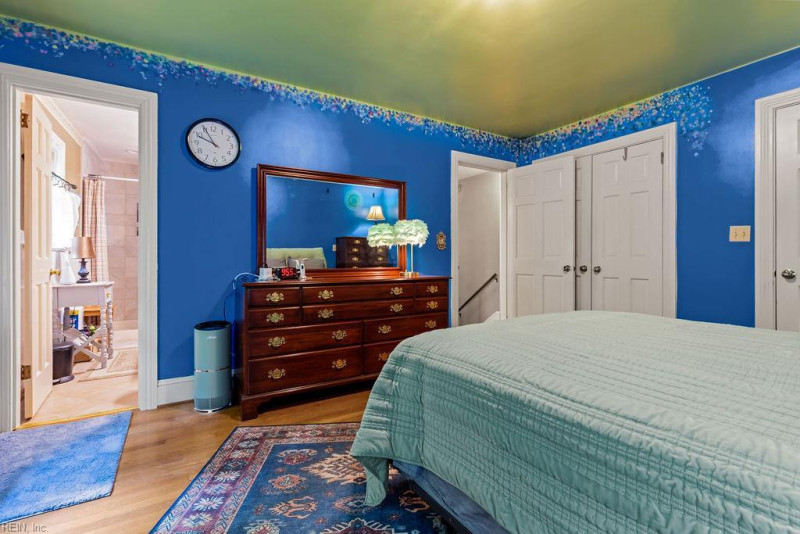 Photo 33 of 44 residential for sale in Franklin virginia