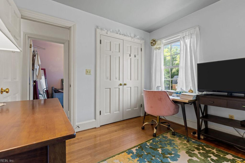 Photo 37 of 44 residential for sale in Franklin virginia