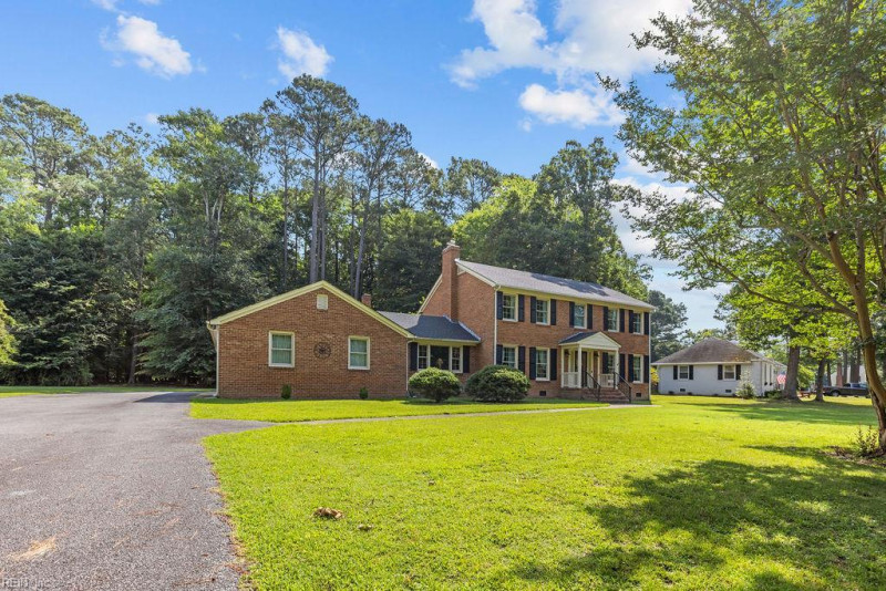 Photo 4 of 44 residential for sale in Franklin virginia
