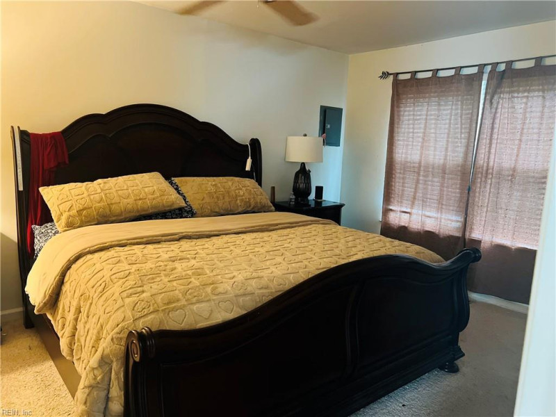 Photo 11 of 12 residential for sale in Newport News virginia