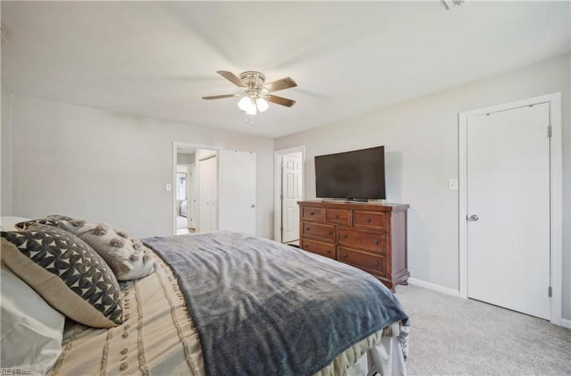 Photo 24 of 34 residential for sale in Virginia Beach virginia