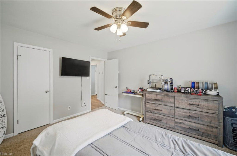 Photo 26 of 34 residential for sale in Virginia Beach virginia