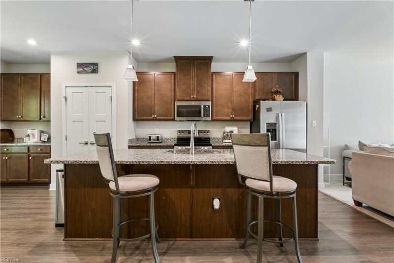 Photo 12 of 46 residential for sale in Poquoson virginia Photo 12 of 46 residential for sale in Poquoson virginia