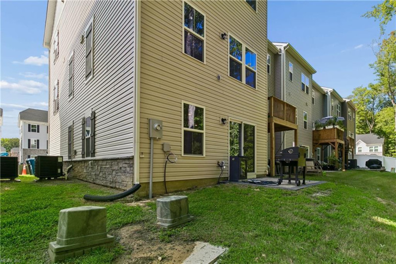 Photo 37 of 46 residential for sale in Poquoson virginia Photo 37 of 46 residential for sale in Poquoson virginia
