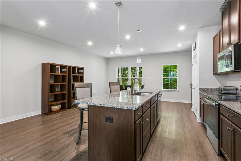 Photo 9 of 46 residential for sale in Poquoson virginia Photo 9 of 46 residential for sale in Poquoson virginia