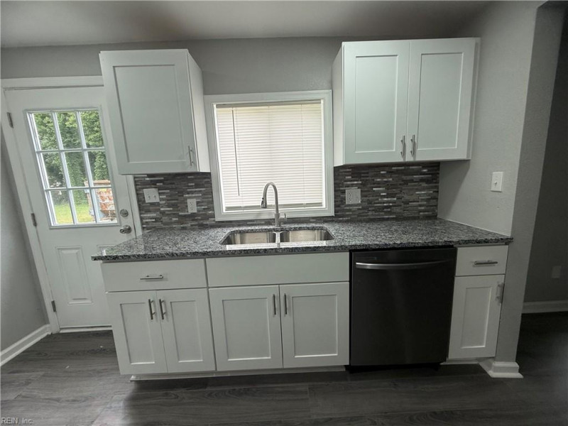 Photo 5 of 19 residential for sale in Suffolk virginia Photo 5 of 19 residential for sale in Suffolk virginia