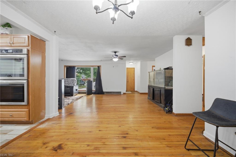 Photo 12 of 50 residential for sale in Hampton virginia
