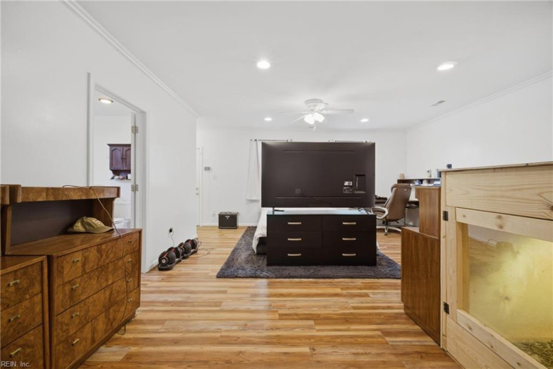 Photo 22 of 50 residential for sale in Hampton virginia