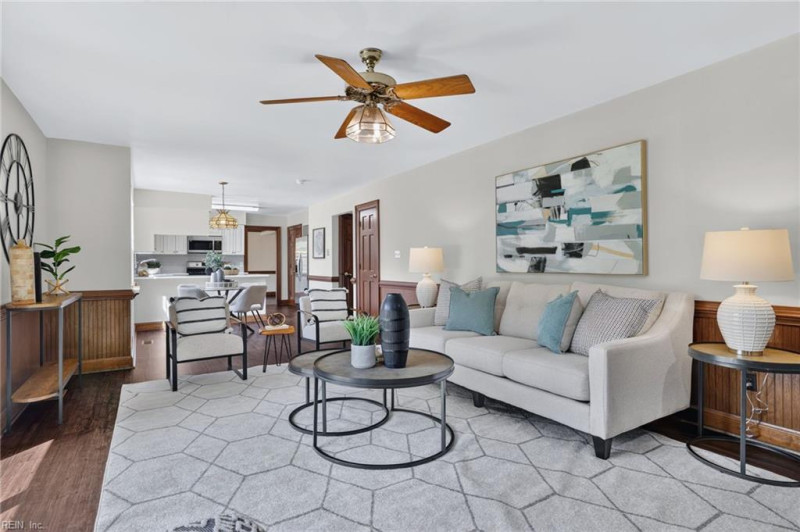 Photo 15 of 39 residential for sale in Virginia Beach virginia