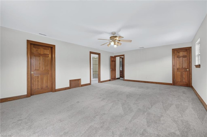 Photo 20 of 39 residential for sale in Virginia Beach virginia