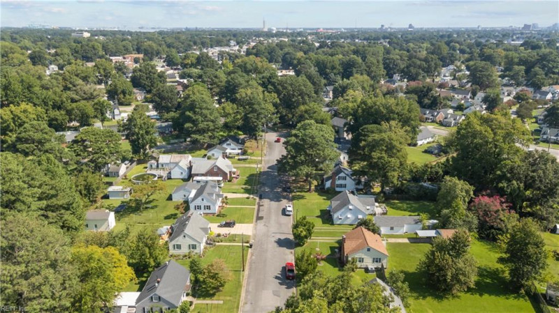 Photo 41 of 43 residential for sale in Portsmouth virginia Photo 41 of 43 residential for sale in Portsmouth virginia