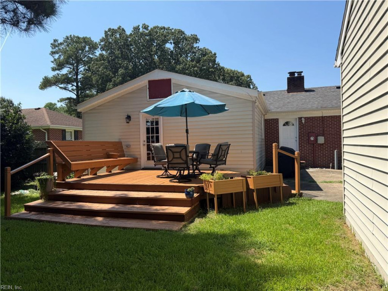 Photo 26 of 31 residential for sale in Portsmouth virginia