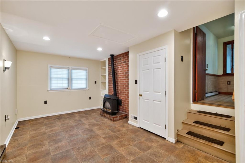 Photo 14 of 22 residential for sale in Newport News virginia Photo 14 of 22 residential for sale in Newport News virginia