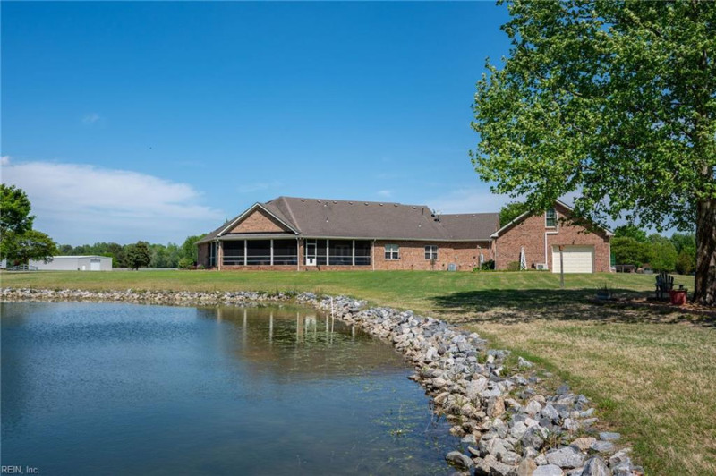 Photo 4 of 45 residential for sale in Moyock virginia