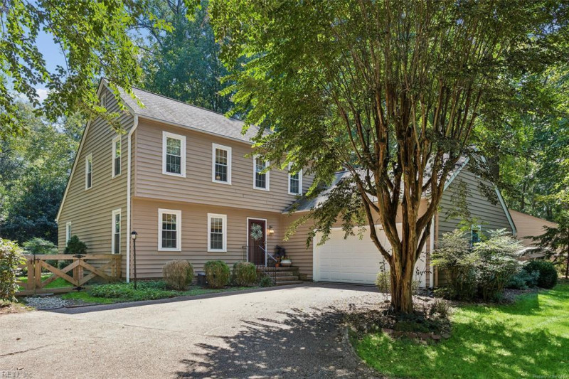 Photo 2 of 50 residential for sale in James City County virginia