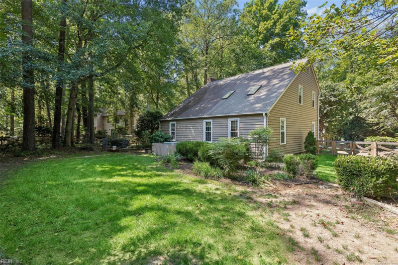 Photo 41 of 50 residential for sale in James City County virginia