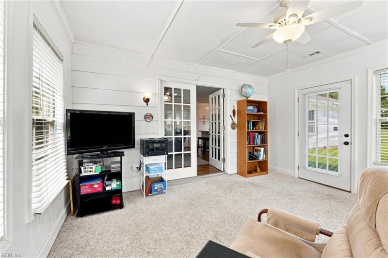 Photo 19 of 34 residential for sale in Isle of Wight County virginia