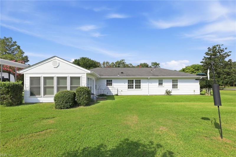 Photo 27 of 34 residential for sale in Isle of Wight County virginia