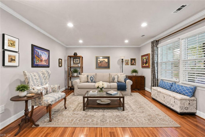 Photo 3 of 34 residential for sale in Isle of Wight County virginia
