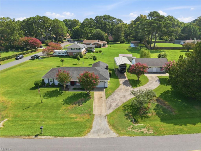 Photo 8 of 34 residential for sale in Isle of Wight County virginia