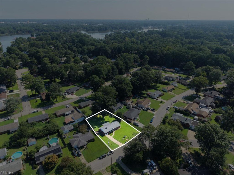 Photo 35 of 39 residential for sale in Chesapeake virginia Photo 35 of 39 residential for sale in Chesapeake virginia