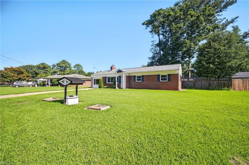Photo 36 of 39 residential for sale in Chesapeake virginia Photo 36 of 39 residential for sale in Chesapeake virginia