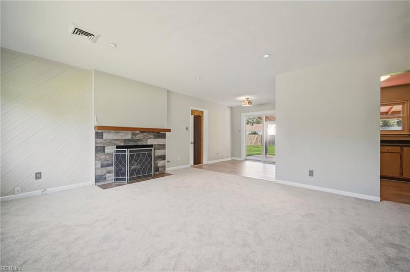 Photo 5 of 39 residential for sale in Chesapeake virginia Photo 5 of 39 residential for sale in Chesapeake virginia