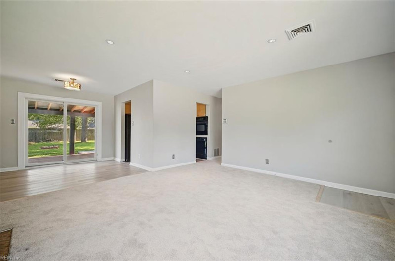 Photo 6 of 39 residential for sale in Chesapeake virginia Photo 6 of 39 residential for sale in Chesapeake virginia