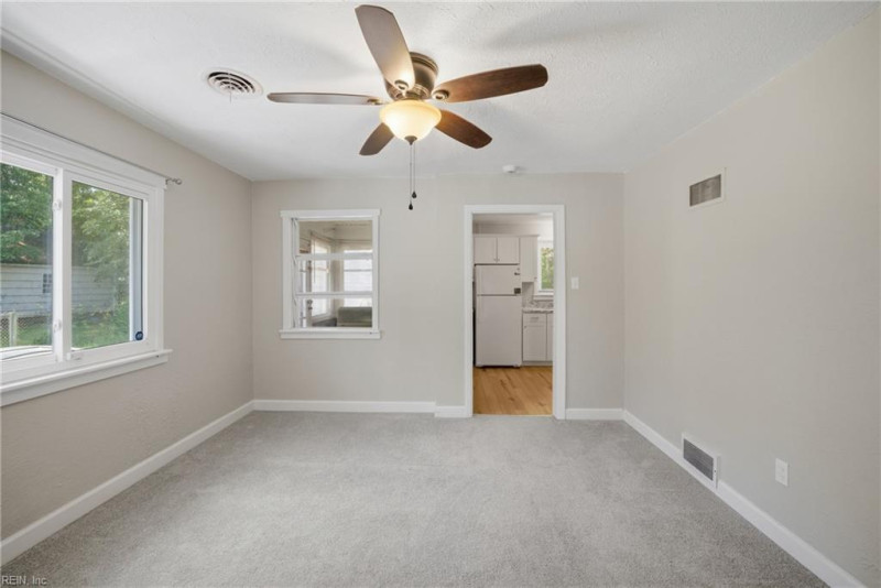 Photo 19 of 28 residential for sale in Portsmouth virginia Photo 19 of 28 residential for sale in Portsmouth virginia