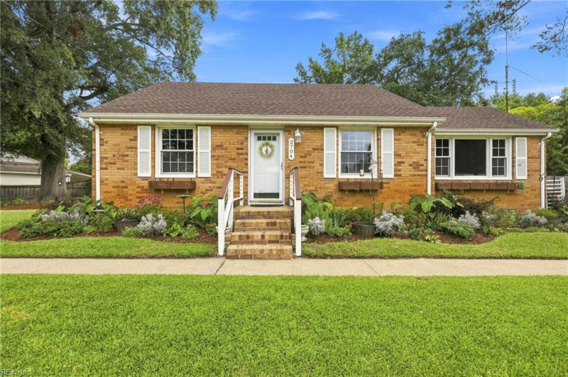 Photo 2 of 36 residential for sale in Chesapeake virginia Photo 2 of 36 residential for sale in Chesapeake virginia