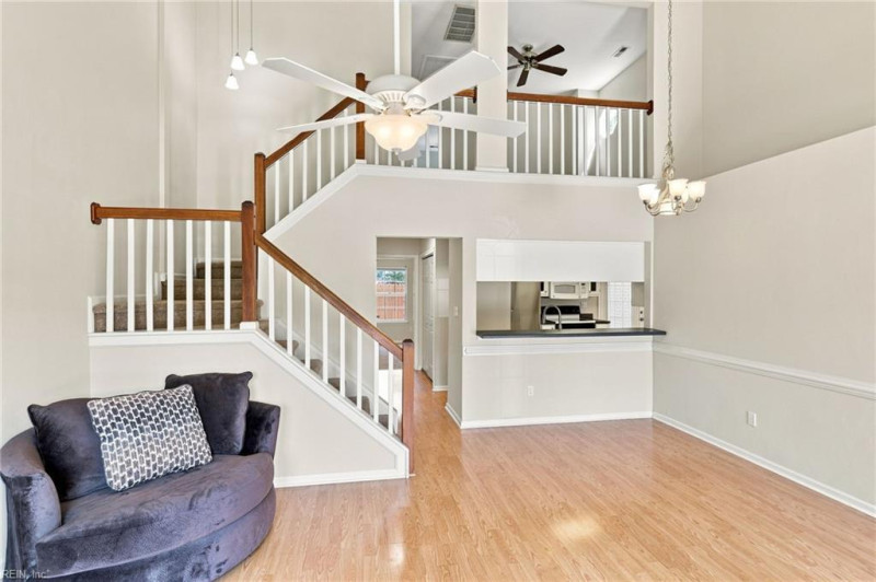 Photo 10 of 41 residential for sale in Chesapeake virginia