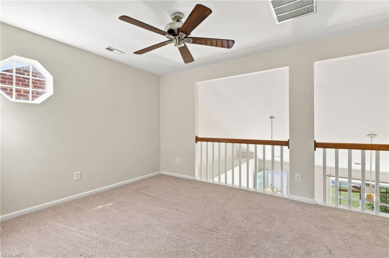 Photo 26 of 41 residential for sale in Chesapeake virginia