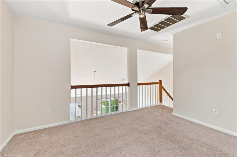 Photo 27 of 41 residential for sale in Chesapeake virginia