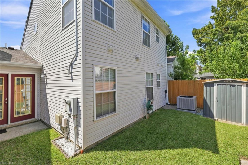 Photo 40 of 41 residential for sale in Chesapeake virginia
