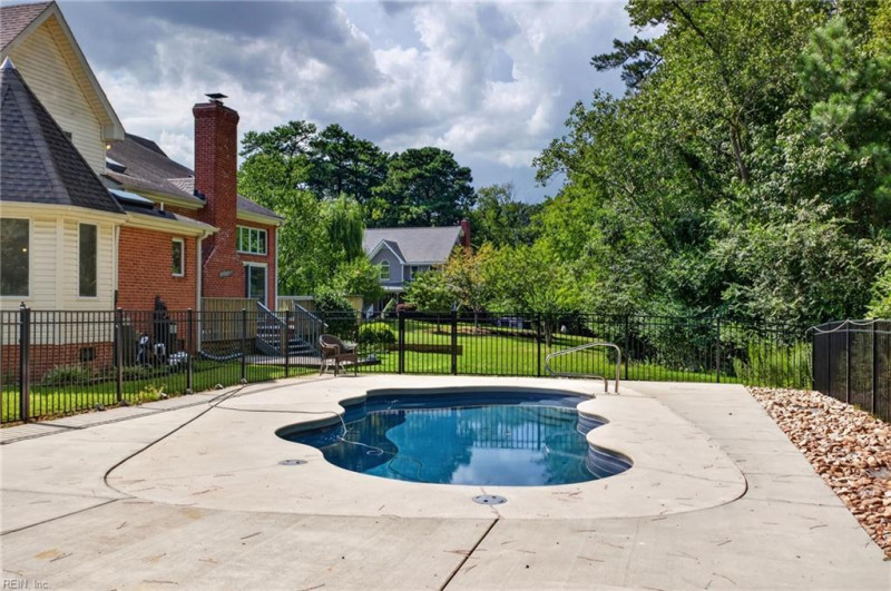 Photo 43 of 50 residential for sale in Suffolk virginia Photo 43 of 50 residential for sale in Suffolk virginia