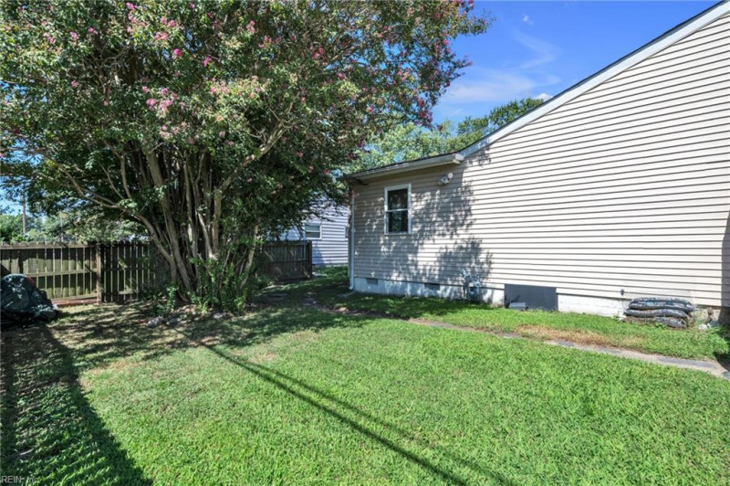 Photo 16 of 22 residential for sale in Hampton virginia Photo 16 of 22 residential for sale in Hampton virginia