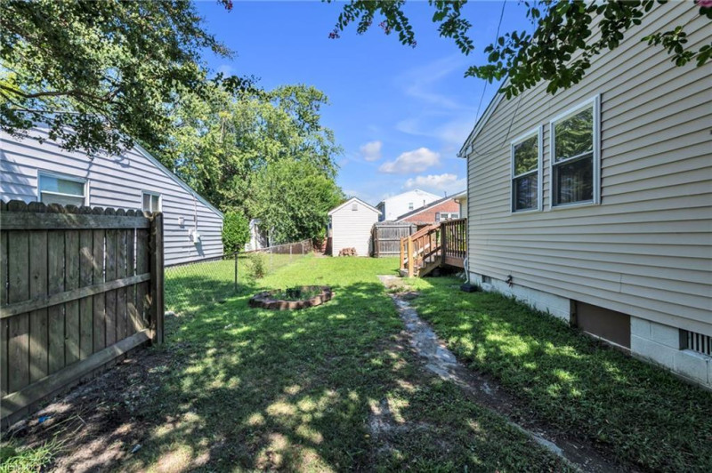 Photo 17 of 22 residential for sale in Hampton virginia Photo 17 of 22 residential for sale in Hampton virginia