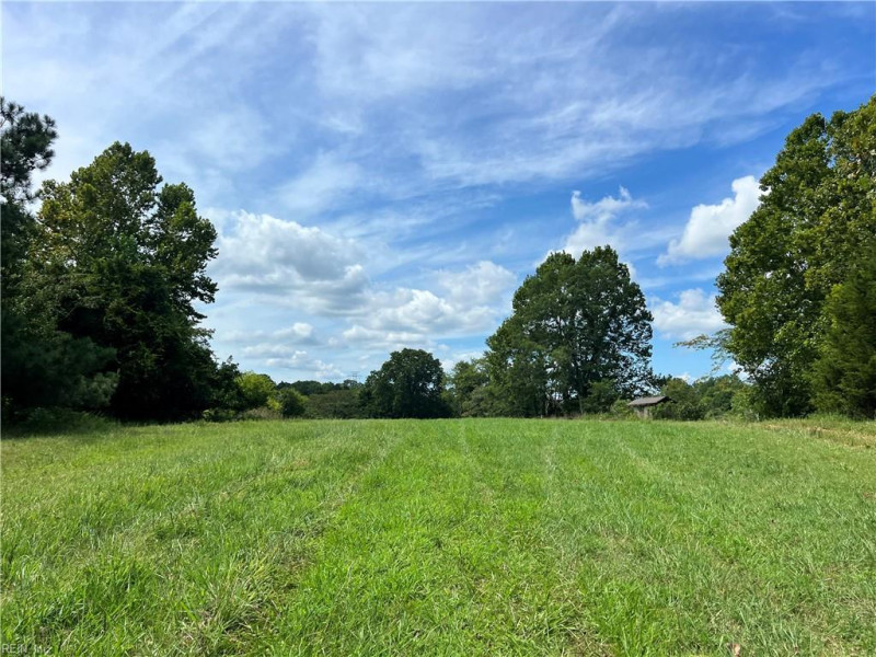 Photo 19 of 37 residential for sale in Suffolk virginia Photo 19 of 37 residential for sale in Suffolk virginia
