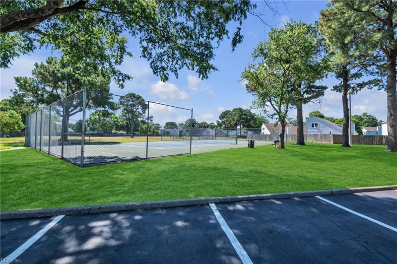 Photo 10 of 25 residential for sale in Virginia Beach virginia