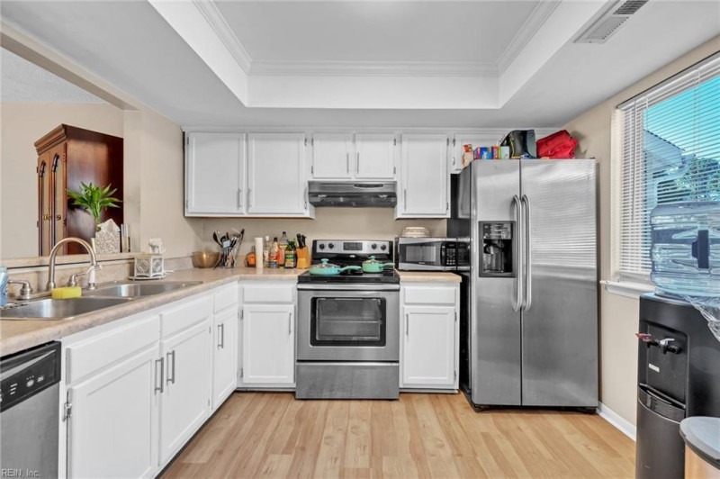 Photo 14 of 25 residential for sale in Virginia Beach virginia