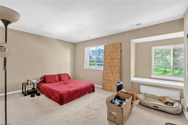 Photo 20 of 25 residential for sale in Virginia Beach virginia