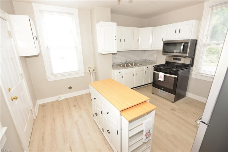 Photo 11 of 32 residential for sale in Portsmouth virginia Photo 11 of 32 residential for sale in Portsmouth virginia