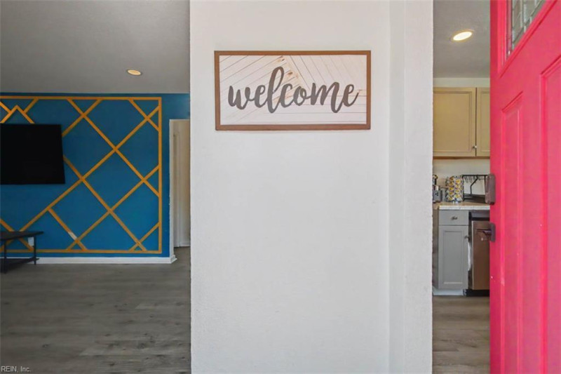Photo 10 of 30 residential for sale in Norfolk virginia