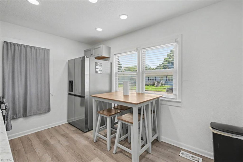 Photo 16 of 30 residential for sale in Norfolk virginia