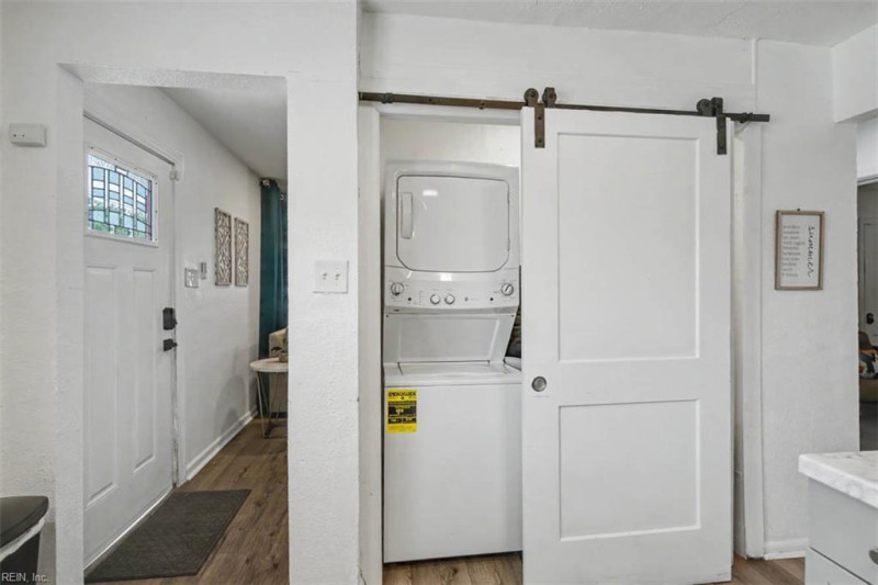 Photo 19 of 30 residential for sale in Norfolk virginia