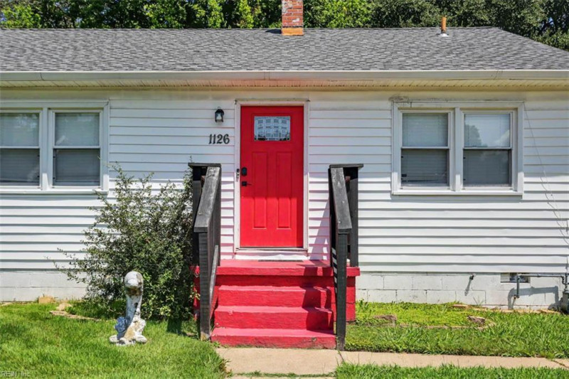 Photo 9 of 30 residential for sale in Norfolk virginia